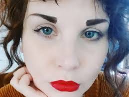 Nicole Bearden's Instagram, Twitter & Facebook