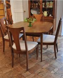 Broyhill Premier Sculptra Dining Table Chairs Dining Table Chairs Furniture Furniture Accessories