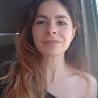 Angela Chiaro's Instagram, Twitter & Facebook