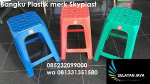 Produk yang harus ada di toko plastik. Selatan Jaya Distributor Barang Plastik Furnitur Surabaya Indonesia Jual Bangku Kursi Plastik Harga Grosir Murah Merk Skyplast
