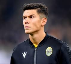 He is playing for serie a club atalanta and the italy national team. Napoli Spunta Pessina La Situazione