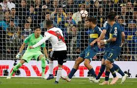 Defensa de compañeros por penal de cardona en boca juniors vs river plate por copa de liga argentina 2021. River Plate Es El Campeon De La Copa Libertadores 2018 Tras Derrotar 3 1 A Boca Juniors En La Final Deporte Total El Comercio Peru