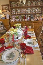 Spode's christmas tree gold collection adds distinctive and elegant charm to the iconic christmas with accents of 22 karat gold meticulously incorporated in the design, the christmas tree gold. Pin On Spode Christmas Tree Tablescapes
