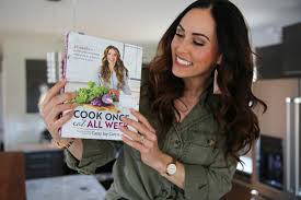 Food tends to be one of our biggest budget items, but even with a limited income you can still eat well. Cook Once Eat All Week Cookbook Review Paleomg