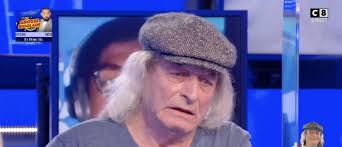 Le 9 août 2021, le phocéen a annoncé que la santé de rené malleville n'était pas au beau fixe. Rene Malleville Settles His Accounts With Benjamin Castaldi And Jean Michel Maire In Tpmp Before Bursting Into Tears He Also Confirms His Immediate Departure From The Show Archyde