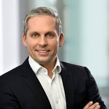 Martin Brummer's Instagram, Twitter & Facebook