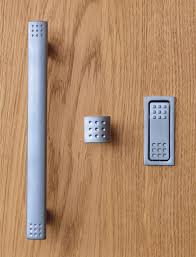 Homfa badschrank badezimmerschrank badkommode hochschrank standschrank kommode mit 1 tür und schublade für badezimmer holz weiß 100x45x30cm. Kantatus Anrichte Hochschrank Kommode Breite 55 Cm Type A6 55 In Eiche Vollmassiv Auch In Buche Kernbuche Oder Kirschbaum Moglich Moebelwunsch24