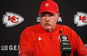 Who was former NFL Coach Dan Reeves and what was his cause of death?