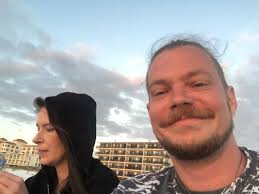 Broadcasting Christmas (TV Movie 2016)