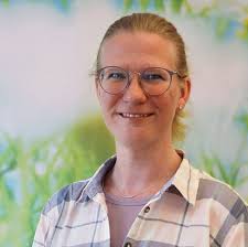 Ansprechpartner:innen