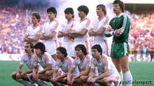 → steaua bukarest (leihe) 15 0 (3) 2000. Der Stern Aus Bukarest Leuchtet Nicht Mehr Europa Dw 12 12 2014