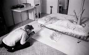 In bed with marilyn monroe. In Bed With Marilyn Christie S