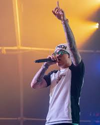 One last time with @lunay @alturapresents @area15official