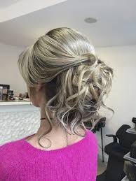 Coafura pentru par mediu eleganta. Coafat Coc Lejer 1dream Beauty Studio By Raluca Racovita