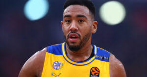 Maccabi Tel Aviv began the Israeli Semi-Finals by beating Hapoel Jerusalem 