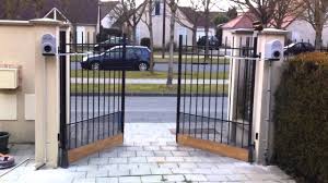 Motorisation De Portail Vers L Exterieur Youtube