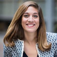 Sandra Rey's Instagram, Twitter & Facebook