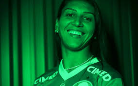 Leila rebate vaias e defende permanência de Abel no Palmeiras:  'Inadmissível'