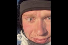 It's beginning to look a lot like Christmas, but not in a good way: French  officials slammed for sticking Christmas tree in the middle of  trans-European bike route; Leknessund shows off icicles