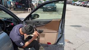 Cara buka seraming kereta proton staria disebelah kiri balakang. My Waja Fell Victim To You Guessed It Power Window Failure Evomalaysia Com Youtube