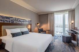Turn left toward w adams st. Courtyard By Marriott Linz Linz Aktualisierte Preise Fur 2021