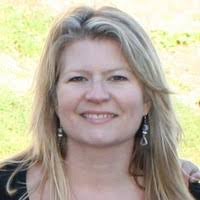 Michelle Freeland's Instagram, Twitter & Facebook