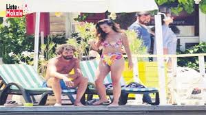 Bebek'te bir mekanda kahve molası veren yiğit kirazcı ve pınar deniz, marmaris tatili sonrası ilk kez el ele görüntülendi. Pinar Deniz Ile Yigit Kirazci Ask Yasiyor Liste Makale Sondakika Liste Makale