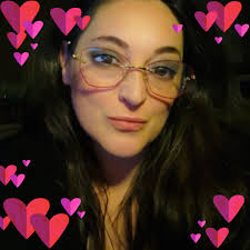 Kurt G party favors! 🩷💛🧡🩵 The template for the box is