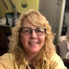 Karen Aveyard (karliz28)