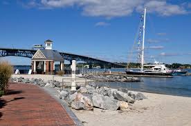 Compare prices & save money with tripadvisor (world's largest travel website). Riverwalk Landing Free Trolley Picture Of Riverwalk Landing Yorktown Tripadvisor