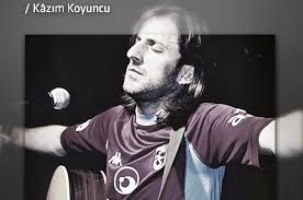 Bordo mavililer kazım koyuncu için özel bir paylaşım yaparken, vefatının 15. Kazim Koyuncu Nun Ailesinin Hayde Isyani