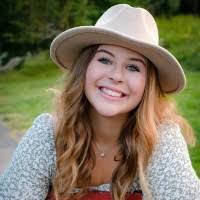 Debbie Sampier's Instagram, Twitter & Facebook