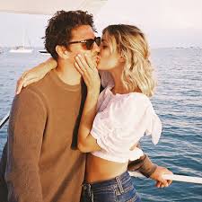 Spending over a certain amount of money? 9 Pieces Of New Relationship Advice
