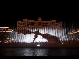 No Spoilers Amazing Aerial View Of Bellagio S Fountain Show With Got Soundtrack Video In Hd Music Indieartist Hbo Bellagio Las Vegas Game Of Thrones Set