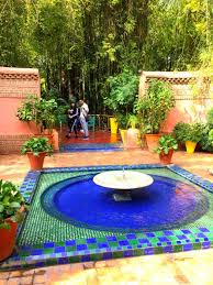 Dès 1980, le jardin majorelle est devenu la propriété d'yves saint laurent et appartient aujourd'hui à la fondation yves saint laurent et pierre bergé. Jardin Majorelle The Most Visited Place In Morocco Blog O Paryzu