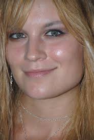 File:Julia Sandberg Hansson at Fuego Movie Premiere 1.jpg