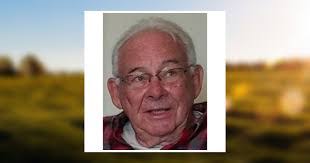 Kim Templin's Instagram, Twitter & Facebook