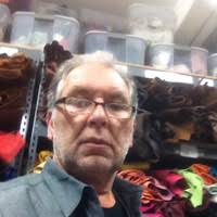 300+ profilů „Benlolo“