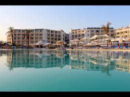 Pool At Seabank Resort In The Afternoon Resort Resort Spa Pool
