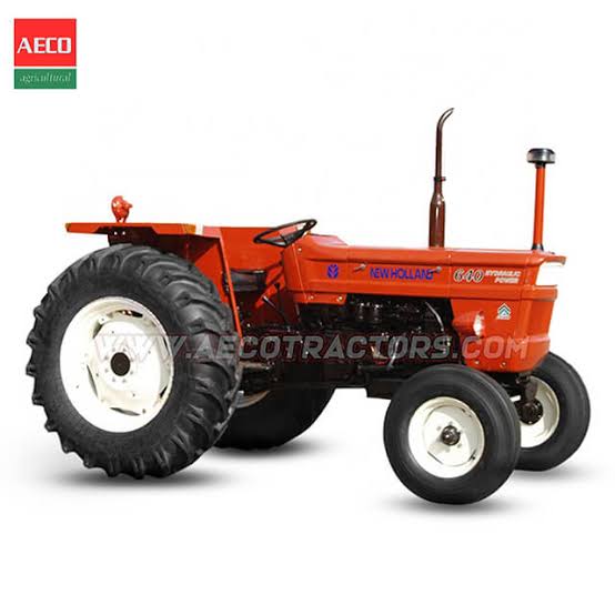 New Holland NH 640 Tractor