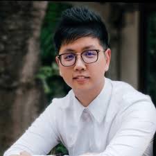 I've moved to Tokyo and will be based here till late December! Big thanks  to The Hoffman Agency for the opportunity. If you're looking for insights 