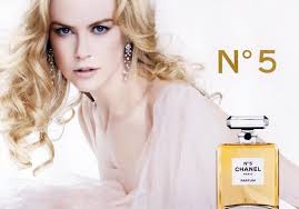 Lily-Rose Depp devient la plus jeune égérie Chanel !