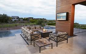 Luxury Outdoor Kitchen