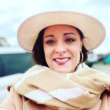 Patty Carr, Cabi Stylist