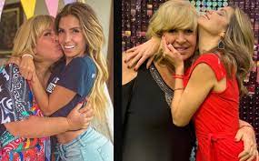 Jun 15, 2021 · andrea escalona contó que ha soñado con su mamá, magda rodríguez, y que le enseñó a su hija, quien asegura se parece a la primogénita de daniel bisogno. Andrea Escalona Reacciona A Muerte De Su Madre Magda Rodriguez De Hoy
