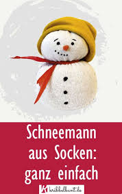 Schneemann Aus Socken Basteln In 2020 Basteln Mit Kindern Winter Schneemanner Aus Socken Basteln Basteln Mit Socken