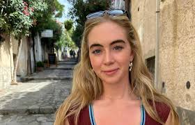 Is Grace Charis a pro golfer? Everything you should know