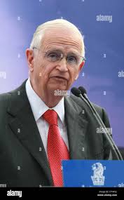 Gil jr hi-res stock photography and images