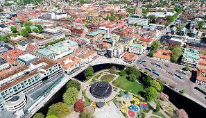 Uppdaterad 2017 filmen om borås ger ett översiktligt intryck av vad borås står för idag, av stadens profil. Boras Stad Far Toppbetyg Av Svenska Arkitekter