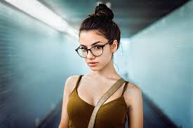 HD wallpaper: cleavage, model, eyes, brunette, women with glasses, Delaia  Gonzalez | Wallpaper Flare